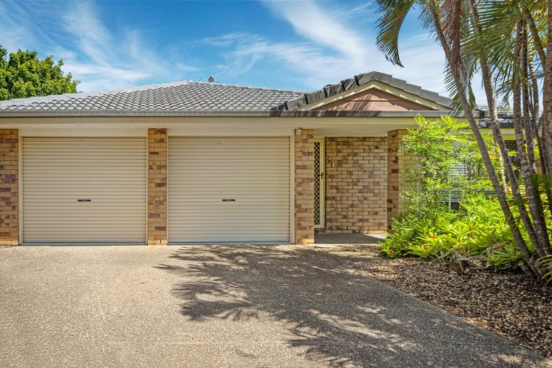 Photo - 5 Verbena Close, Yamanto QLD 4305 - Image 3