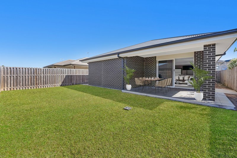 Photo - 5 Vernon Court, Mango Hill QLD 4509 - Image 11