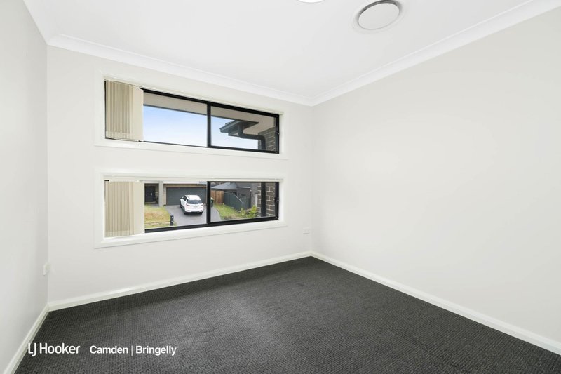 Photo - 5 Victor Street, Gregory Hills NSW 2557 - Image 6