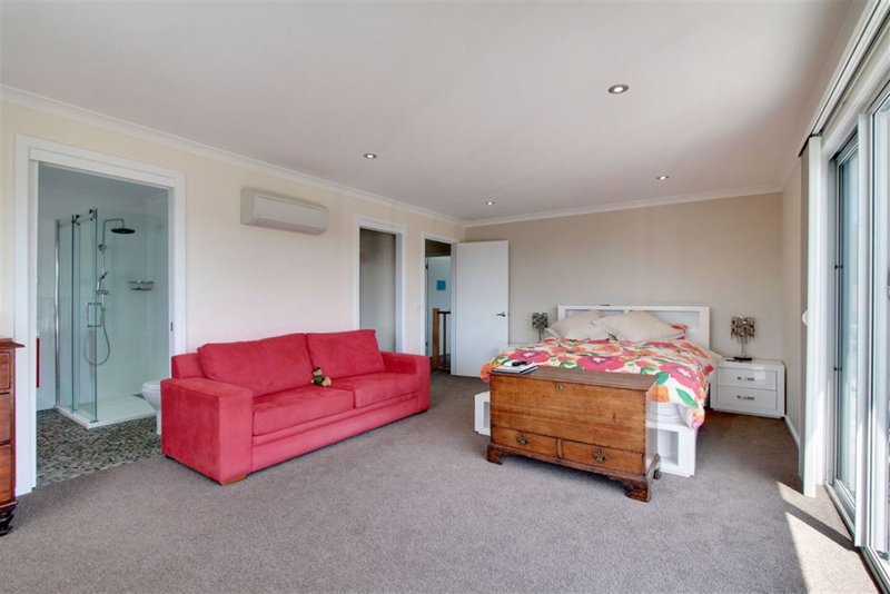 Photo - 5 View Street, Blackmans Bay TAS 7052 - Image 14