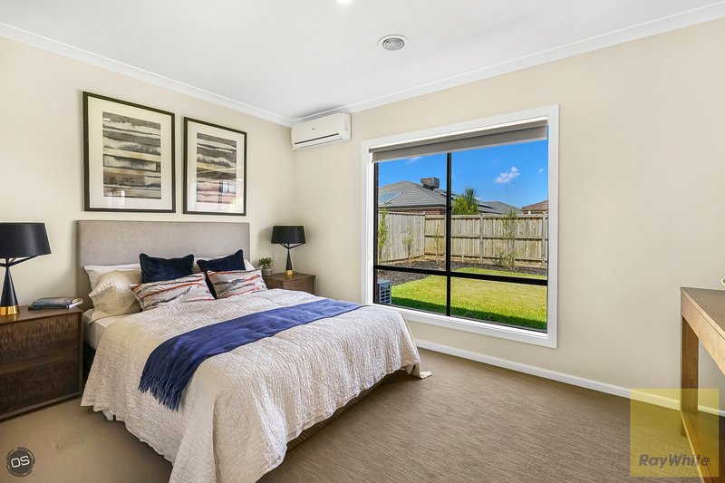 Photo - 5 Villette Avenue, Tarneit VIC 3029 - Image 8