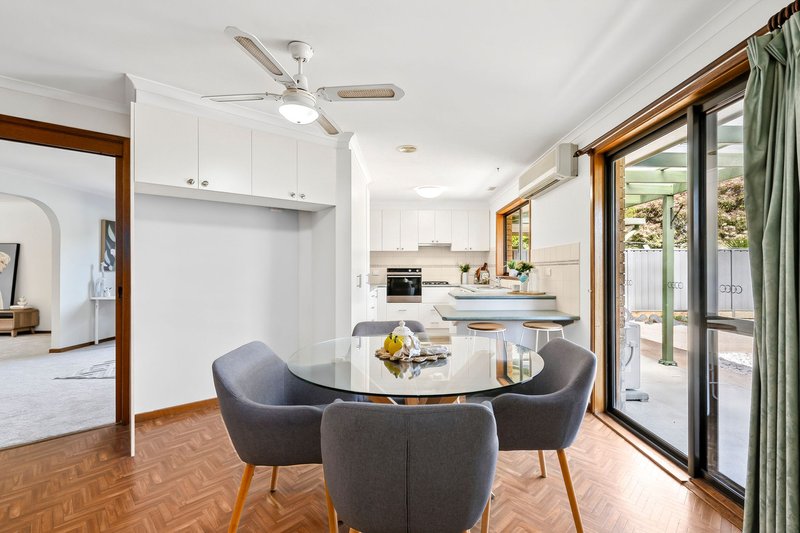 Photo - 5 Vincent Place, Mckellar ACT 2617 - Image 7