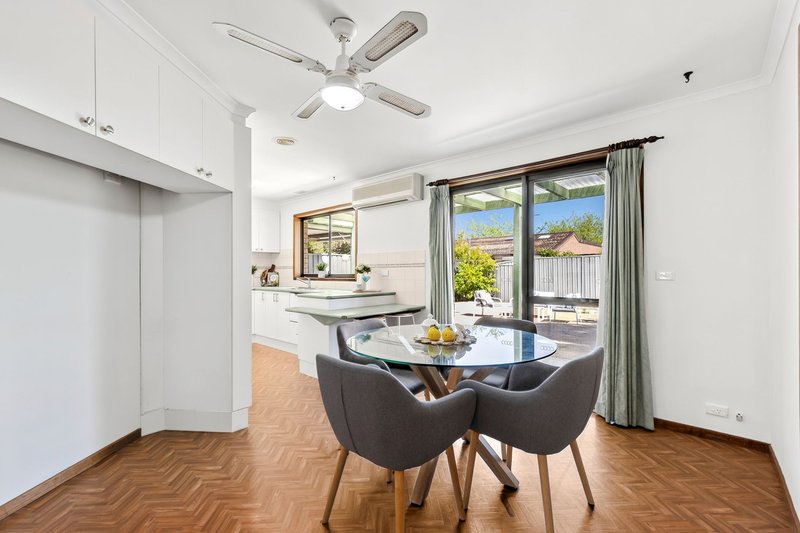 Photo - 5 Vincent Place, Mckellar ACT 2617 - Image 8