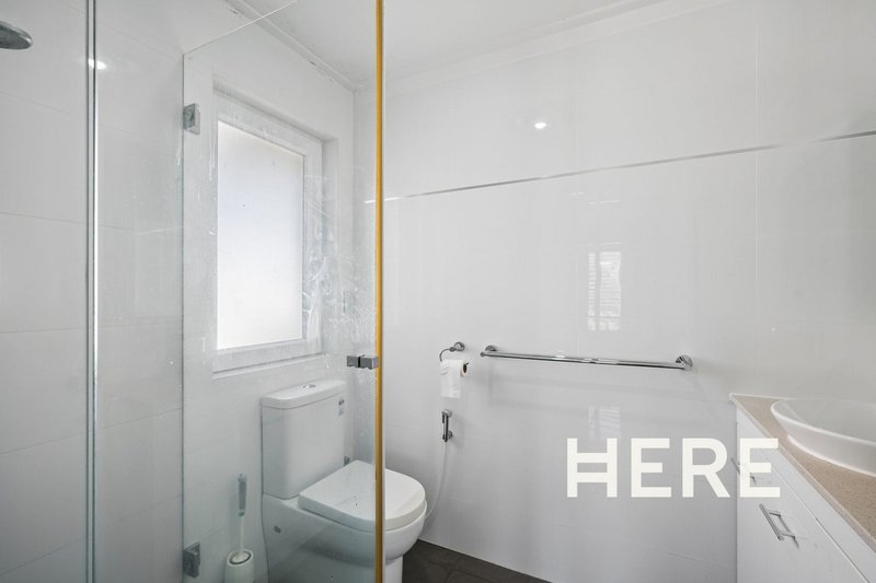 Photo - 5 Virgilia Street, Duncraig WA 6023 - Image 10