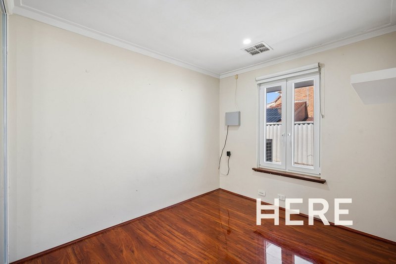 Photo - 5 Virgilia Street, Duncraig WA 6023 - Image 11