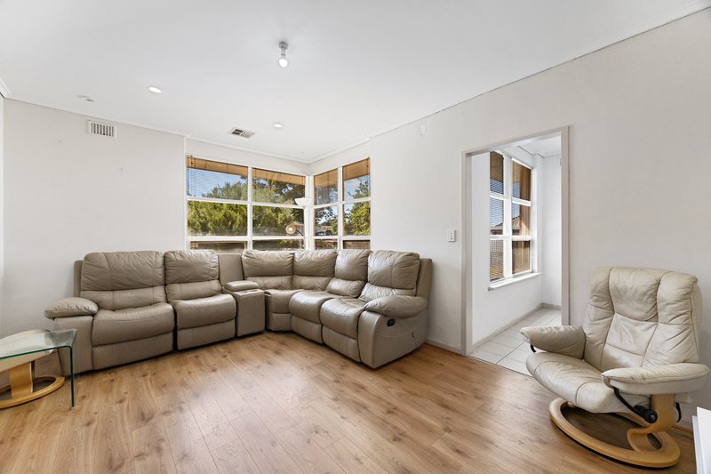 Photo - 5 Virginia Drive, Hackham West SA 5163 - Image 5