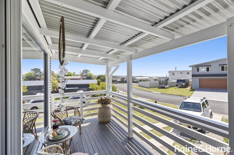 Photo - 5 Vista Drive, Dolphin Point NSW 2539 - Image 2