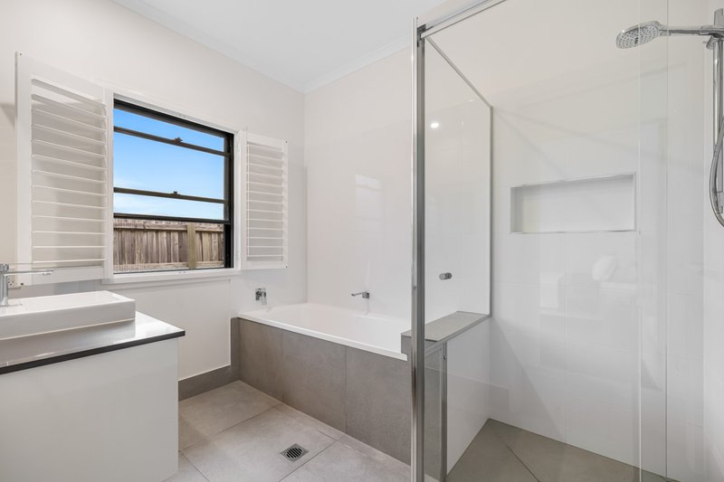 Photo - 5 Waderbird Crescent, Pelican Waters QLD 4551 - Image 18