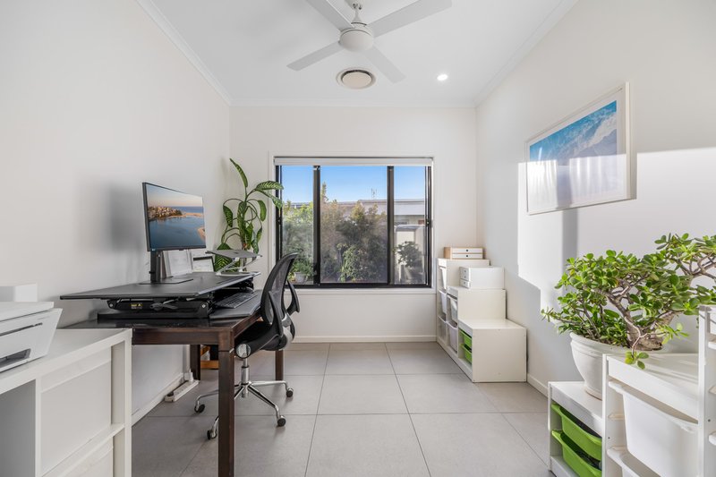 Photo - 5 Waderbird Crescent, Pelican Waters QLD 4551 - Image 23