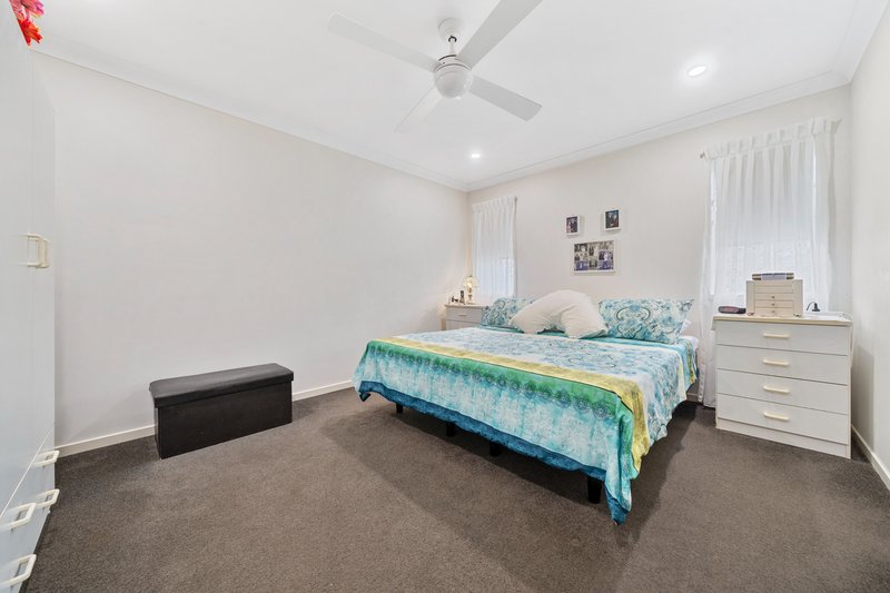 Photo - 5 Wallaman Close, Waterford QLD 4133 - Image 6