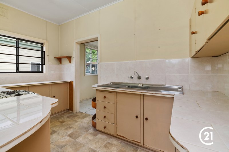 Photo - 5 Wallis Avenue, Canton Beach NSW 2263 - Image 4