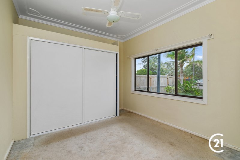 Photo - 5 Wallis Avenue, Canton Beach NSW 2263 - Image 7