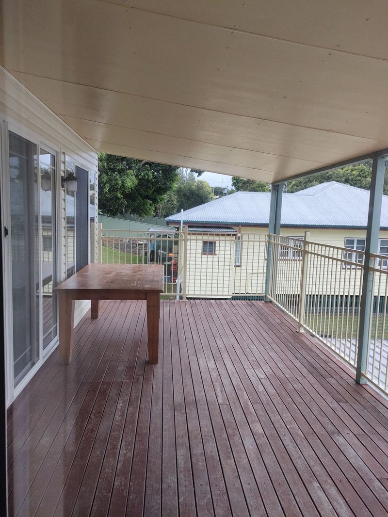 Photo - 5 Wallis Street, Kilcoy QLD 4515 - Image 8