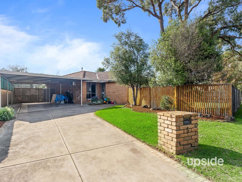 5 Walsh Retreat, Berwick VIC 3806