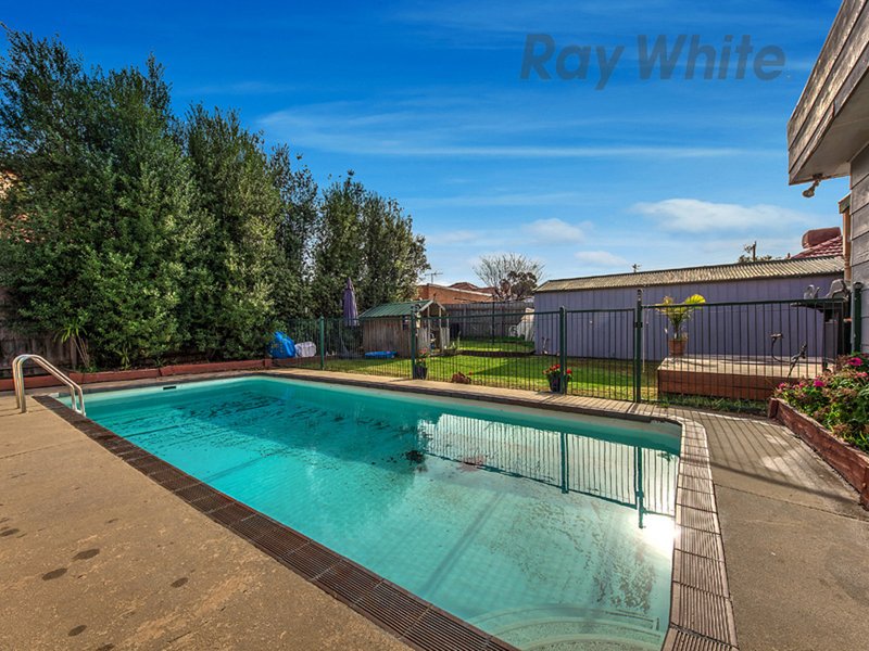 5 Wandsworth Avenue, Deer Park VIC 3023