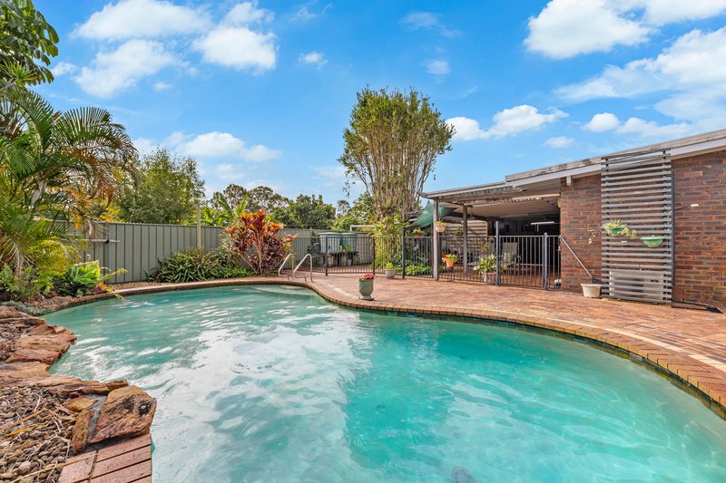 Photo - 5 Waratah Avenue, Victoria Point QLD 4165 - Image 1
