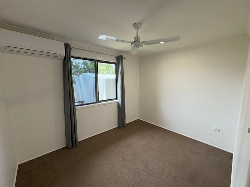 Photo - 5 Waratah Crescent, Tannum Sands QLD 4680 - Image 9