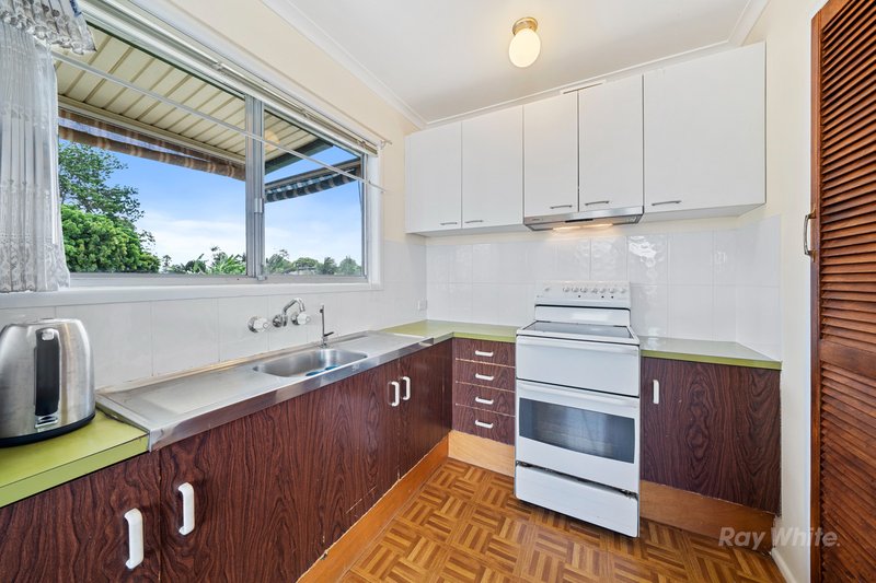 Photo - 5 Waratah Drive, Crestmead QLD 4132 - Image 5