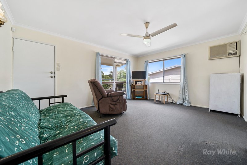 Photo - 5 Waratah Drive, Crestmead QLD 4132 - Image 7