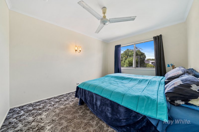 Photo - 5 Waratah Drive, Crestmead QLD 4132 - Image 9