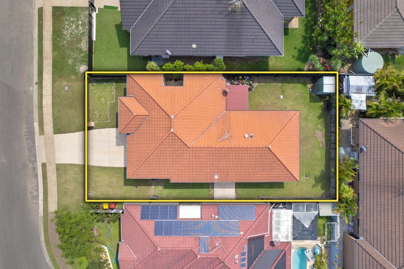 Photo - 5 Warburton Street, Murrumba Downs QLD 4503 - Image 2