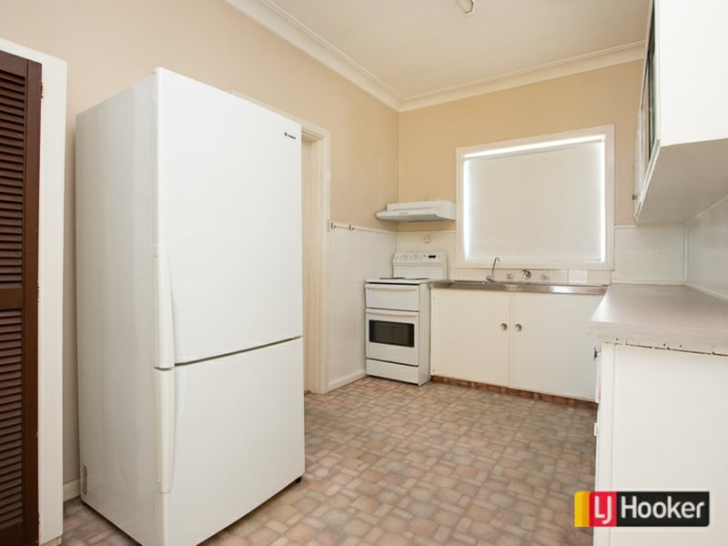 Photo - 5 Warren Street, Tamworth NSW 2340 - Image 8