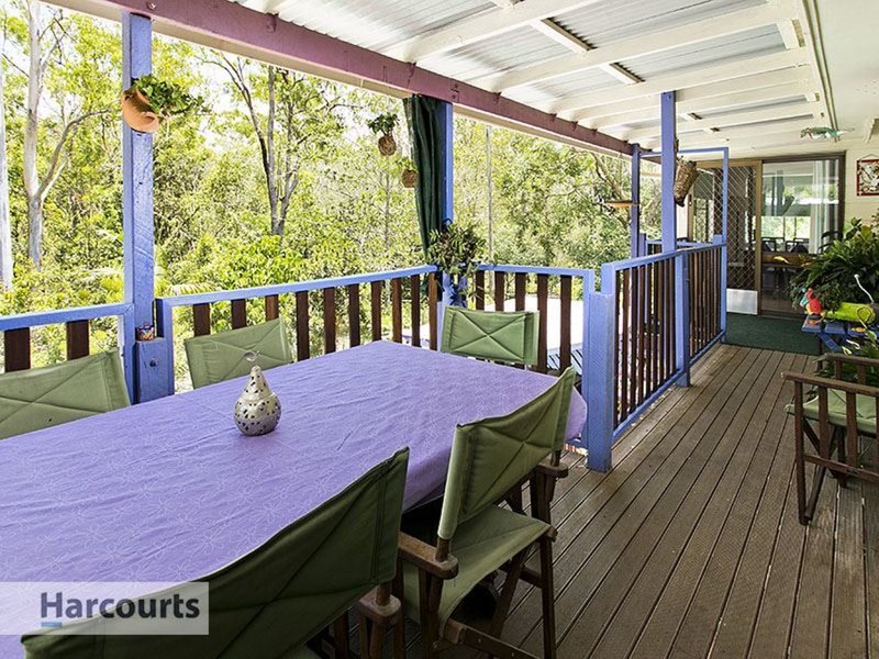 Photo - 5 Warringah Grove, Petrie QLD 4502 - Image 6