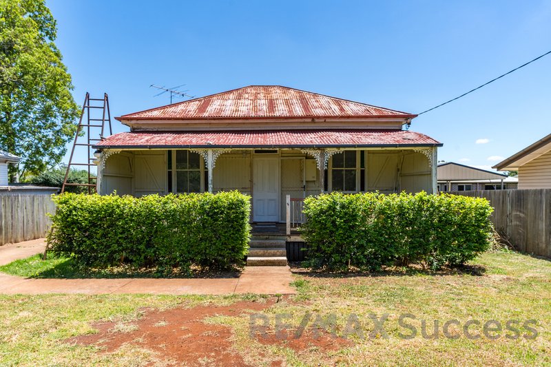 5 Warwick Street, Harristown QLD 4350