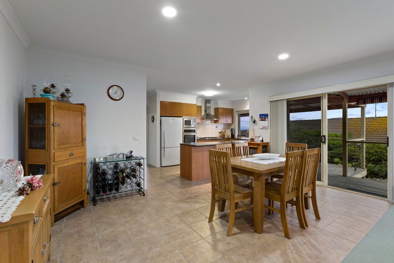 Photo - 5 Waterford Place, Clifton Springs VIC 3222 - Image 8