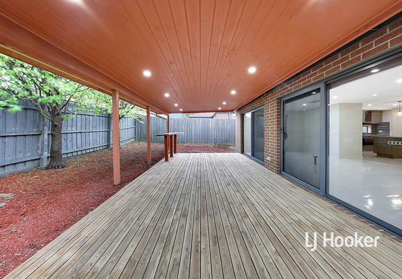 Photo - 5 Watergum Way, Wallan VIC 3756 - Image 12