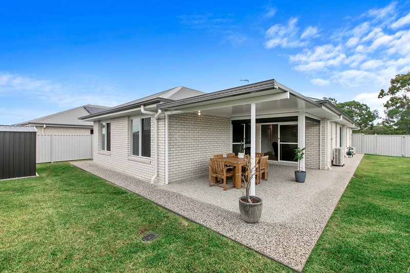 Photo - 5 Waterside Way, Eli Waters QLD 4655 - Image 23