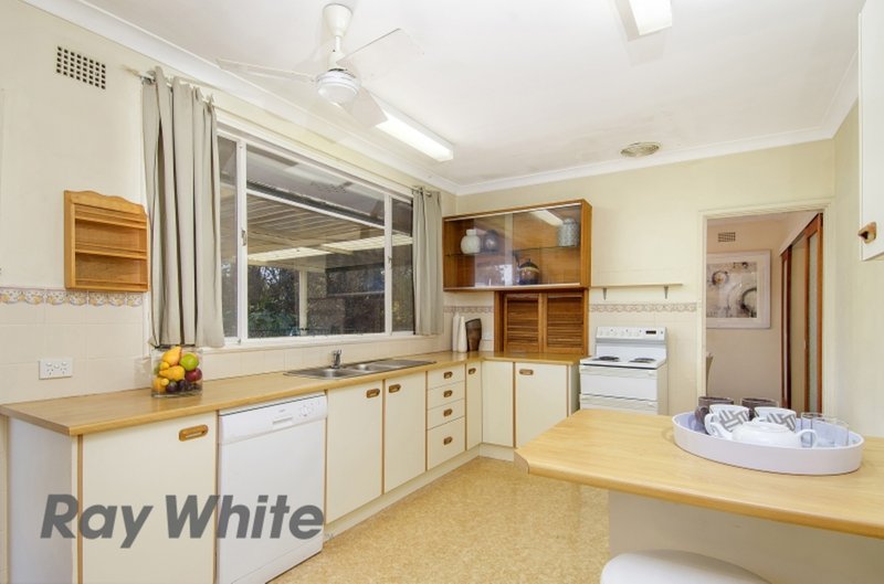 Photo - 5 Watford Close, North Epping NSW 2121 - Image 4