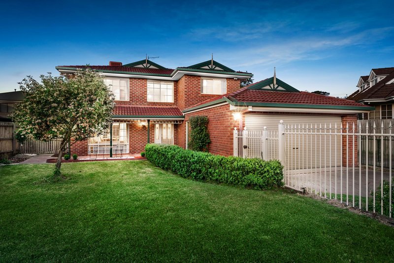 5 Wattlebird Court, Burwood VIC 3125