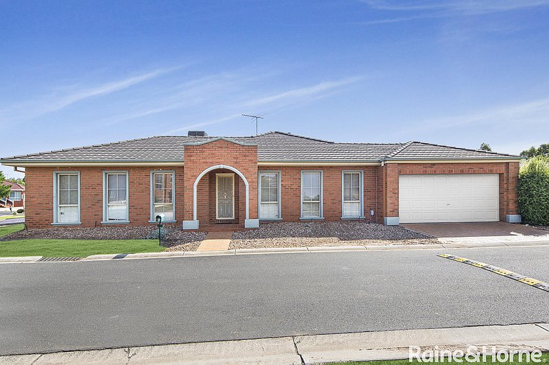 5 Wattletree Drive, Taylors Hill VIC 3037