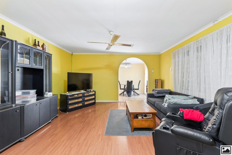 Photo - 5 Weaver Boulevard, Paralowie SA 5108 - Image 2