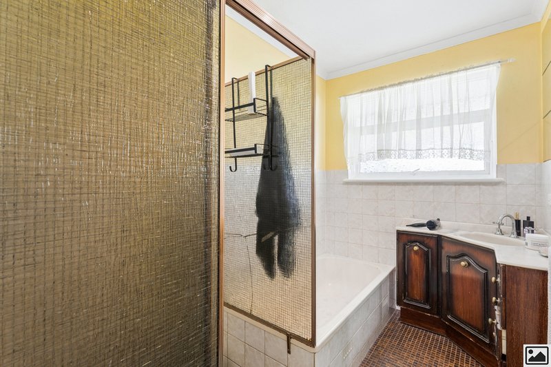 Photo - 5 Weaver Boulevard, Paralowie SA 5108 - Image 7