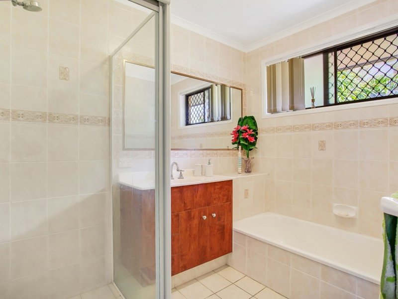 Photo - 5 Webb Court, Carrara QLD 4211 - Image 10