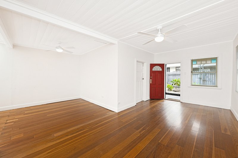 Photo - 5 Wells Street, Annandale NSW 2038 - Image 2