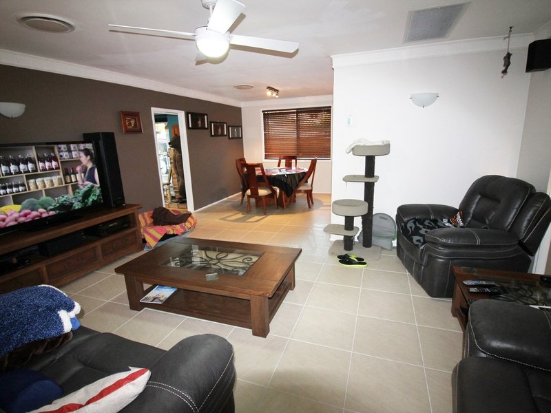 Photo - 5 Wentworth Street, Taree NSW 2430 - Image 6