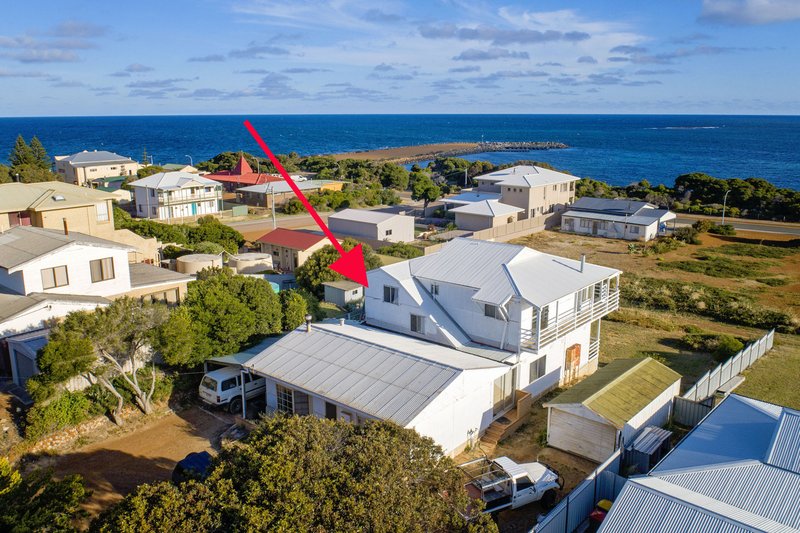 Photo - 5 West Street, Hopetoun WA 6348 - Image 2