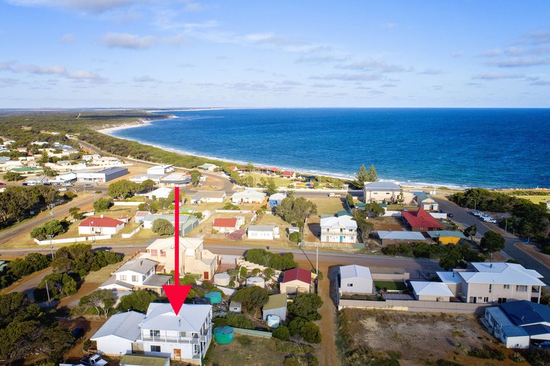 Photo - 5 West Street, Hopetoun WA 6348 - Image 8