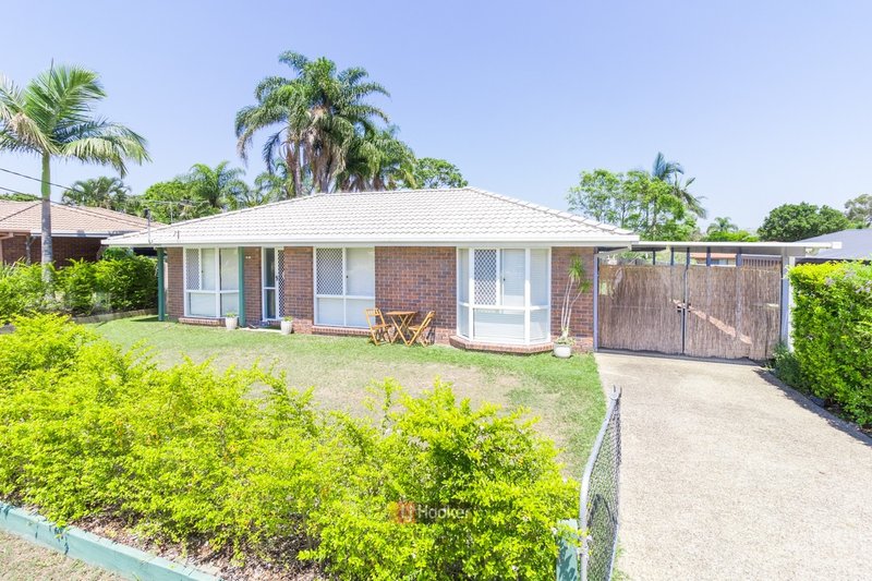 Photo - 5 Westwood Drive, Hillcrest QLD 4118 - Image