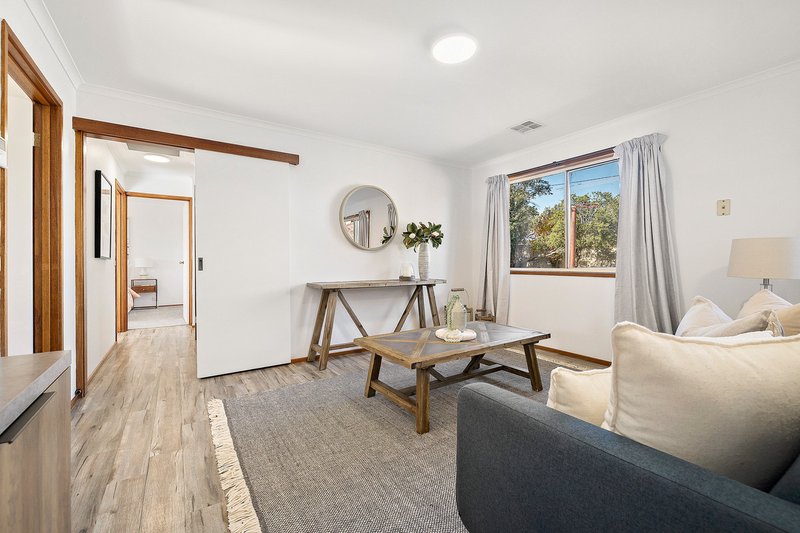 Photo - 5 Wettenhall Circuit, Calwell ACT 2905 - Image 8