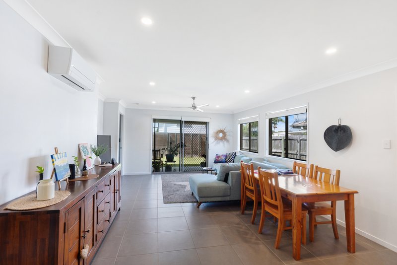 Photo - 5 Whitehaven Street, Burpengary QLD 4505 - Image 4