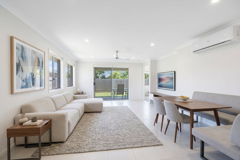 Photo - 5 Whitehaven Street, Burpengary QLD 4505 - Image 16