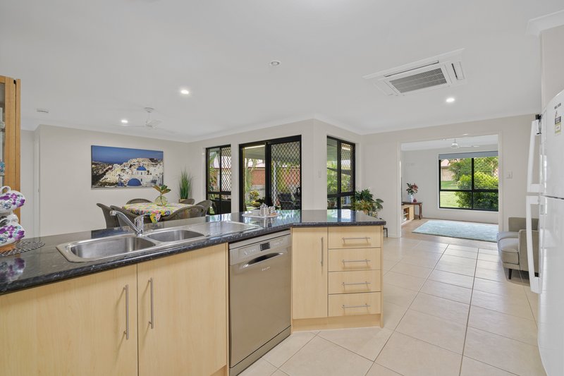 Photo - 5 Willespie Place, New Auckland QLD 4680 - Image 20