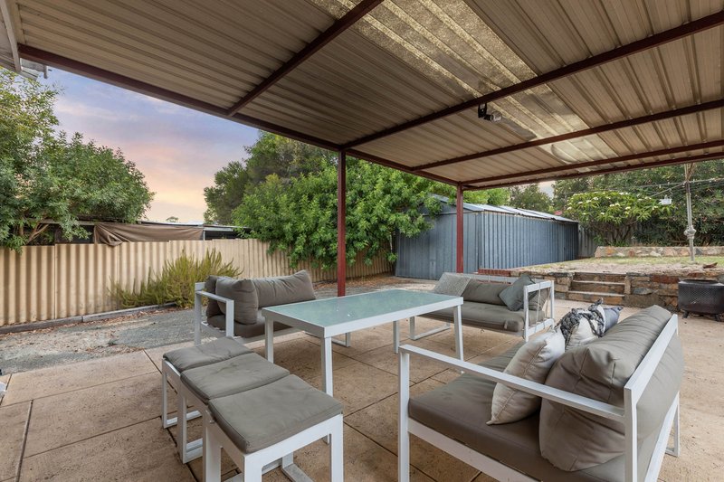 Photo - 5 Williams Road, Coolbellup WA 6163 - Image 17