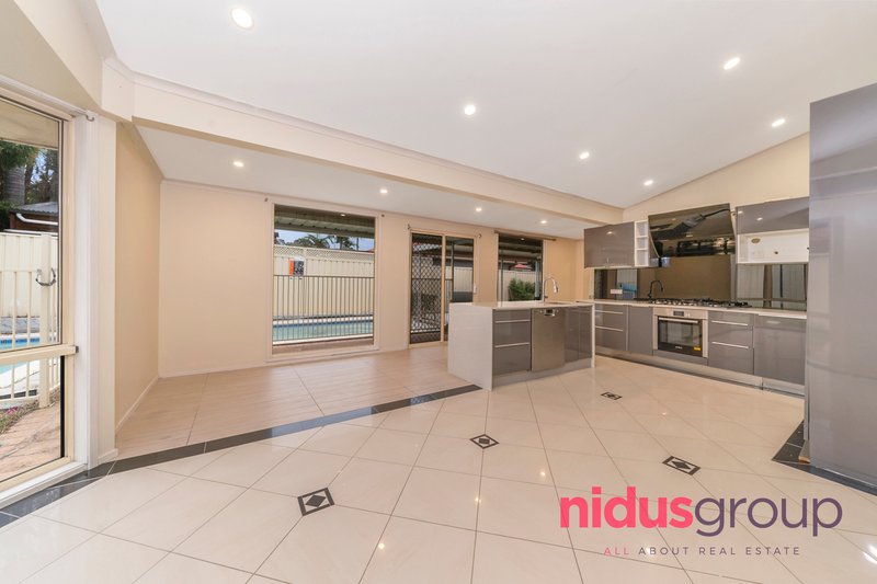 Photo - 5 Willow Grove, Plumpton NSW 2761 - Image 2