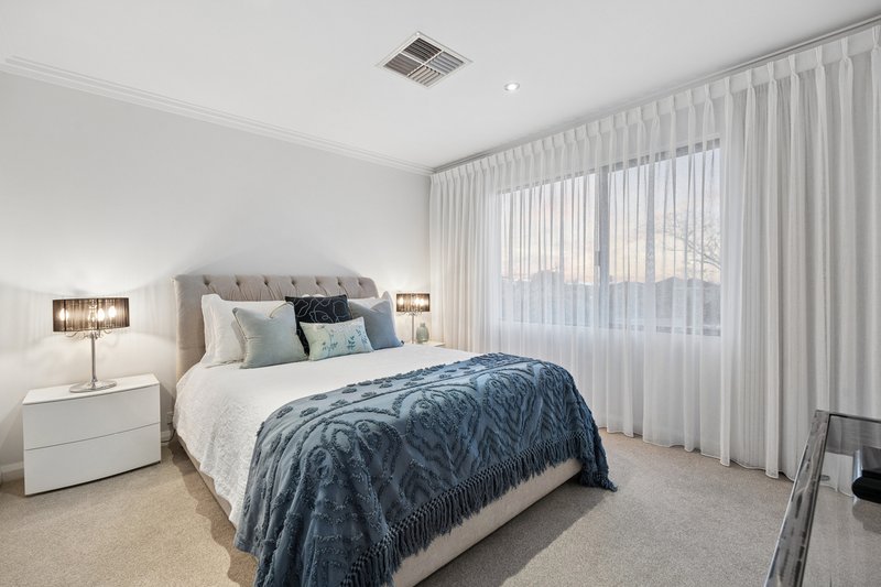 Photo - 5 Wilmot Bend, Madeley WA 6065 - Image 15