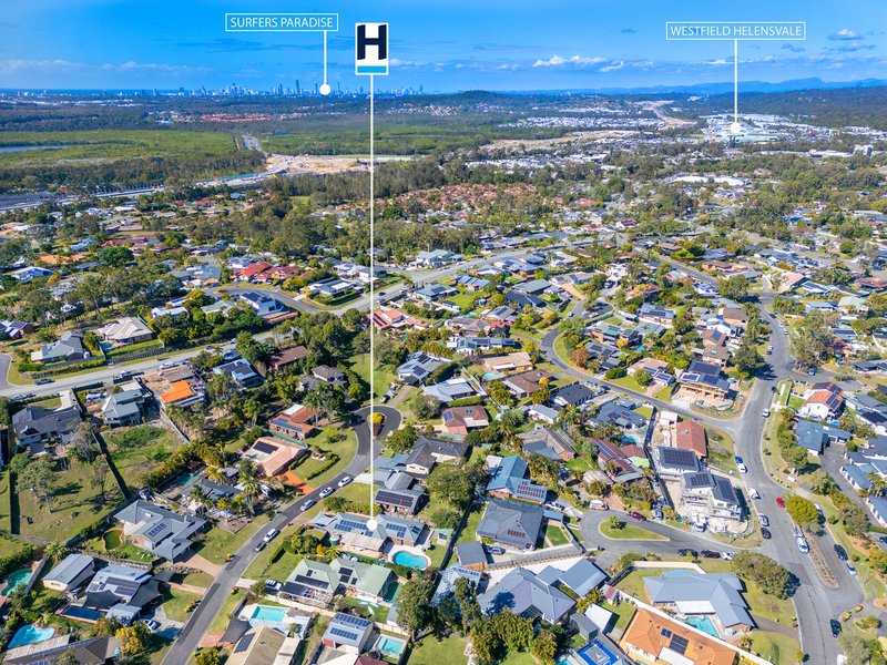 Photo - 5 Wilmot Place, Helensvale QLD 4212 - Image 4